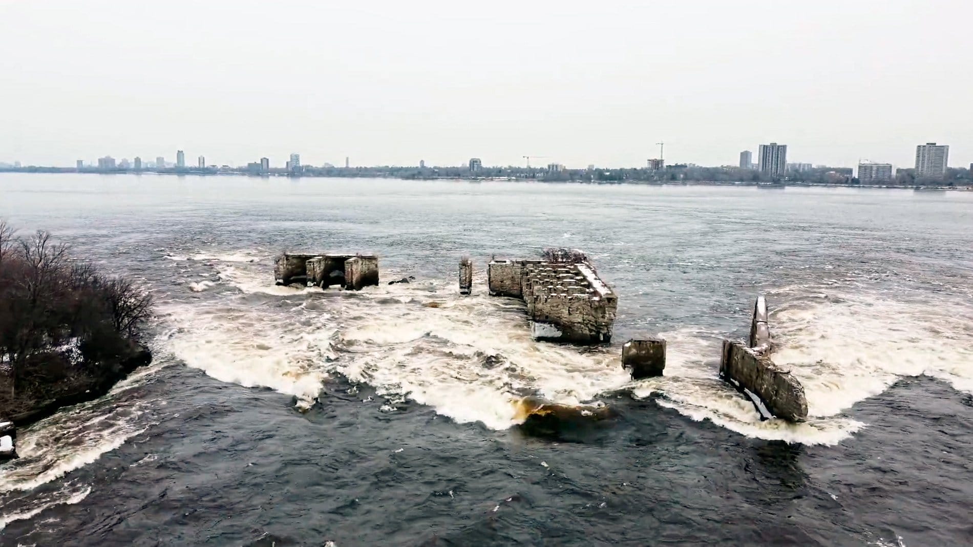 Les ruines des rapides Deschênes