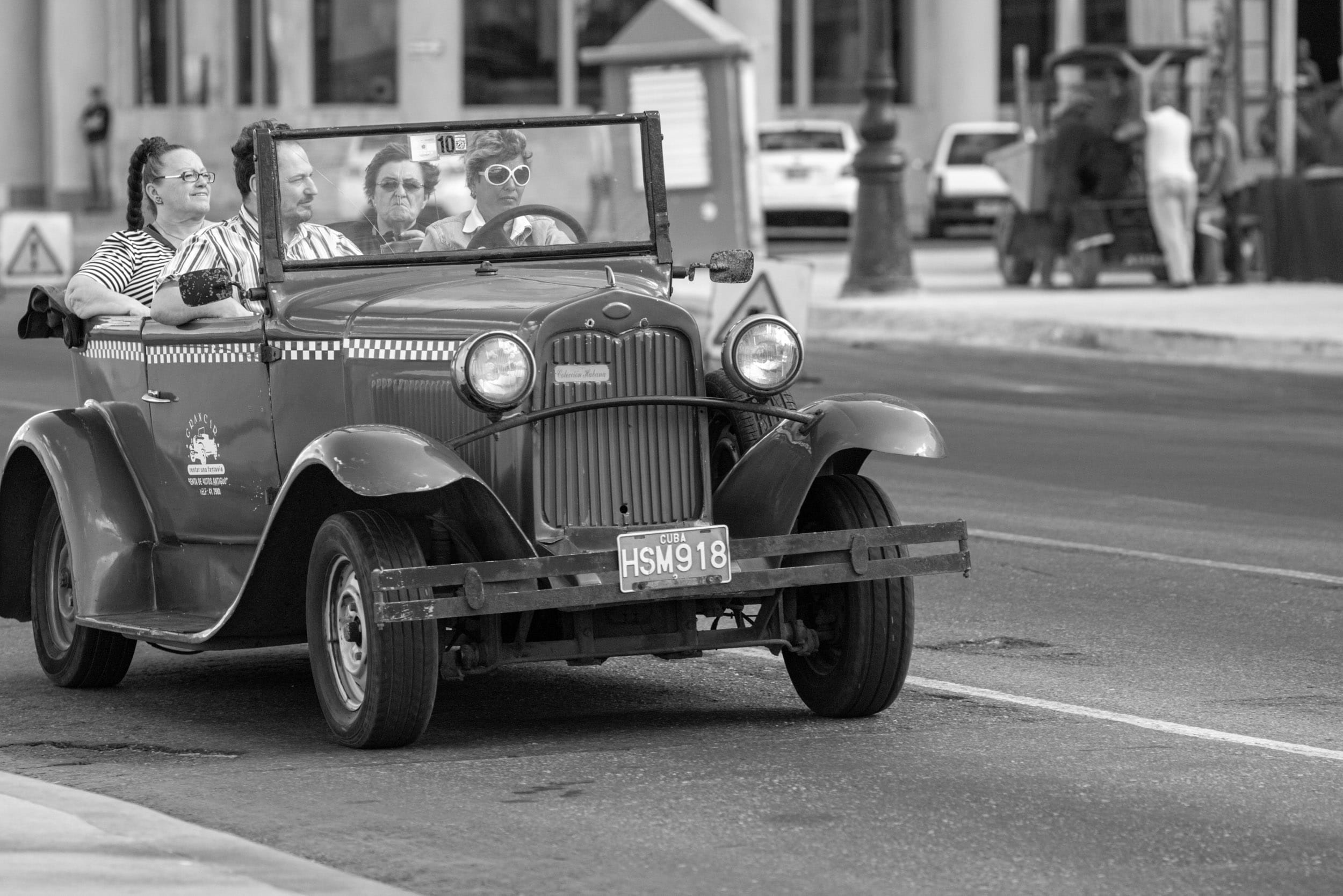 Le Mythe des Vieilles Voitures Américaines à Cuba