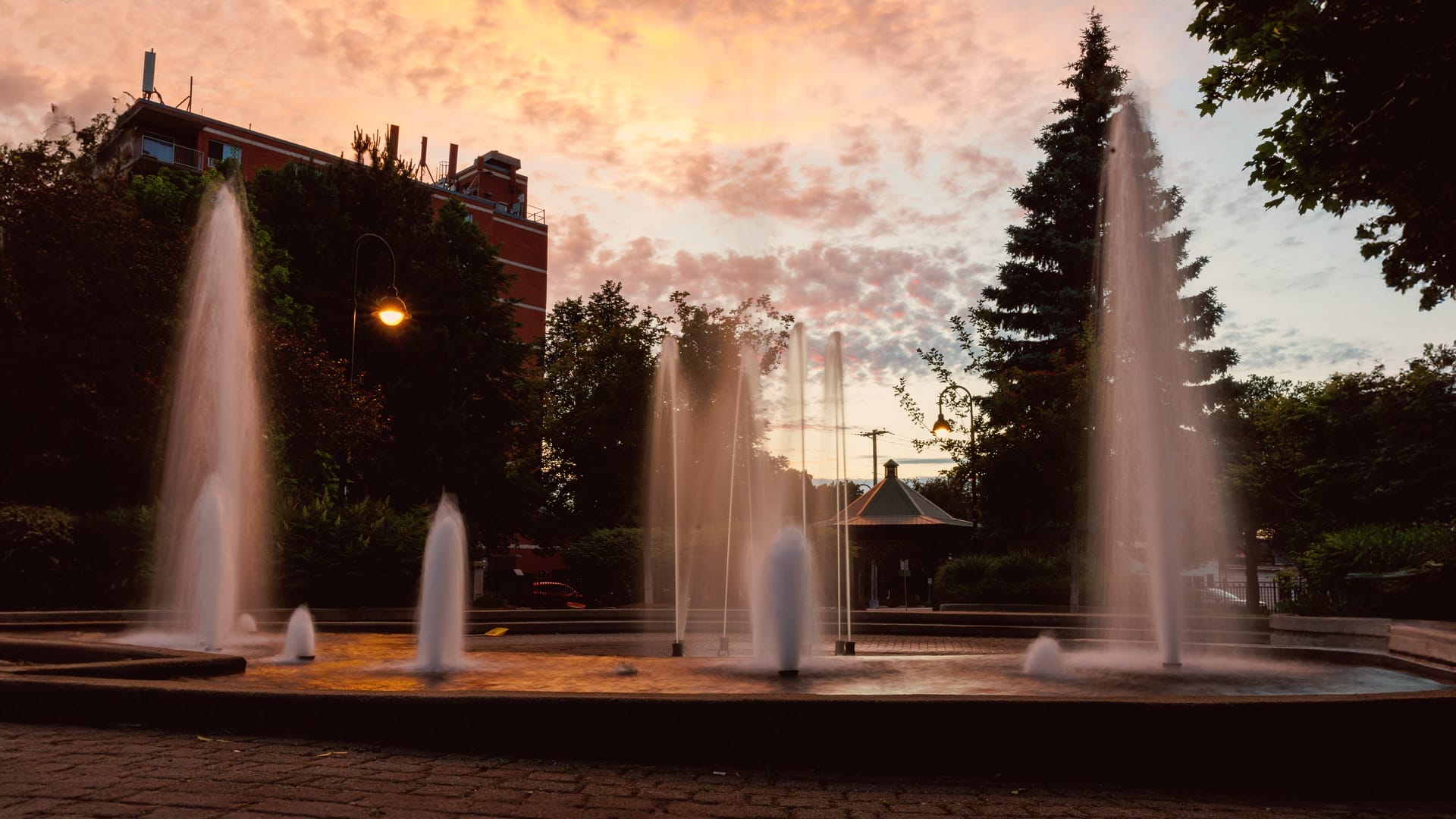 La Beauté Nocturne Capturée dans le Vieux Hull